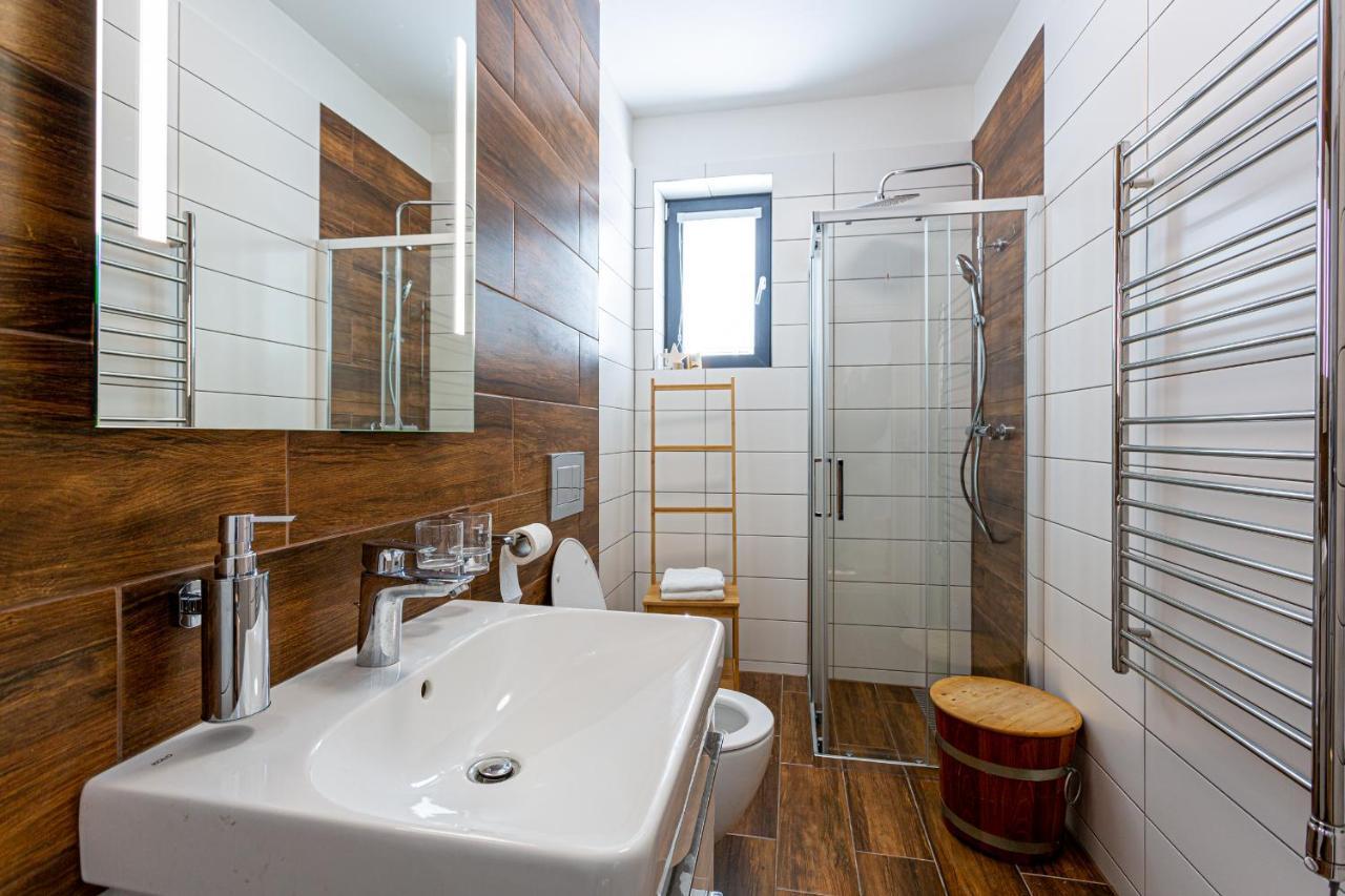 Ski Chalet Klinovec Loučná pod Klínovcem Dış mekan fotoğraf